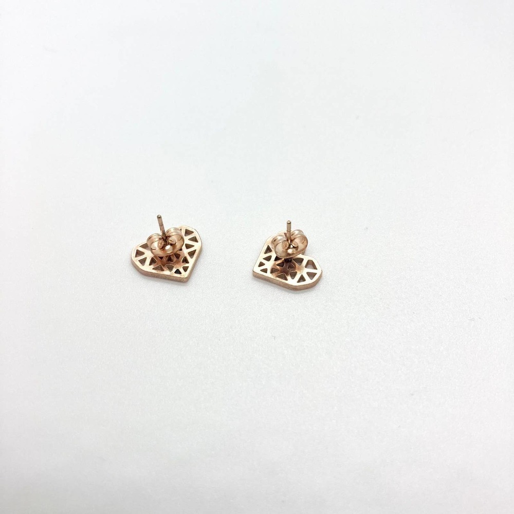 ROSE Gold Geometric Heart Earring Pair - Picture 6 of 8